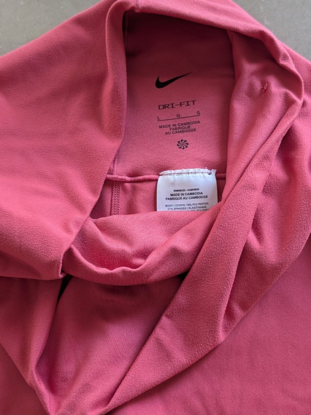 Nike Women's Dri-Fit 7" Pink Biker Shorts (Large, Maternity) - Picture 3 of 3